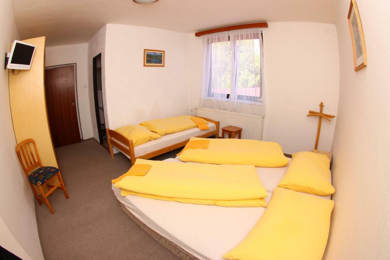 Yacht Club Barrandov Hotel Kožlí u Orlíka Bagian luar foto