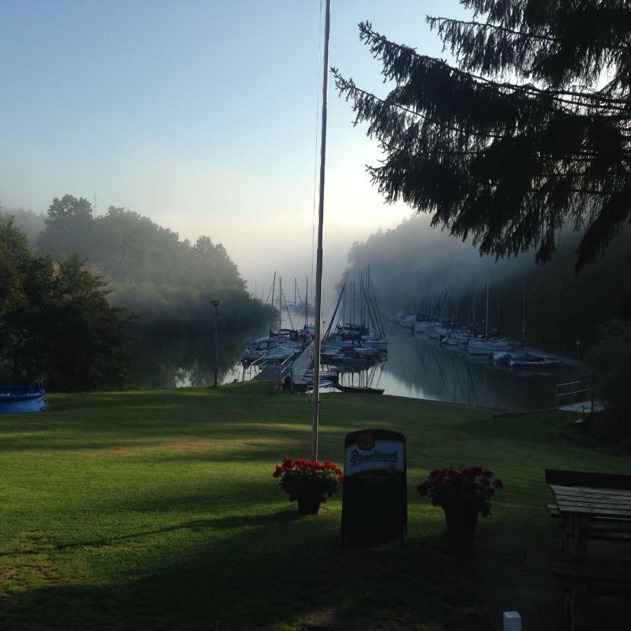 Yacht Club Barrandov Hotel Kožlí u Orlíka Bagian luar foto